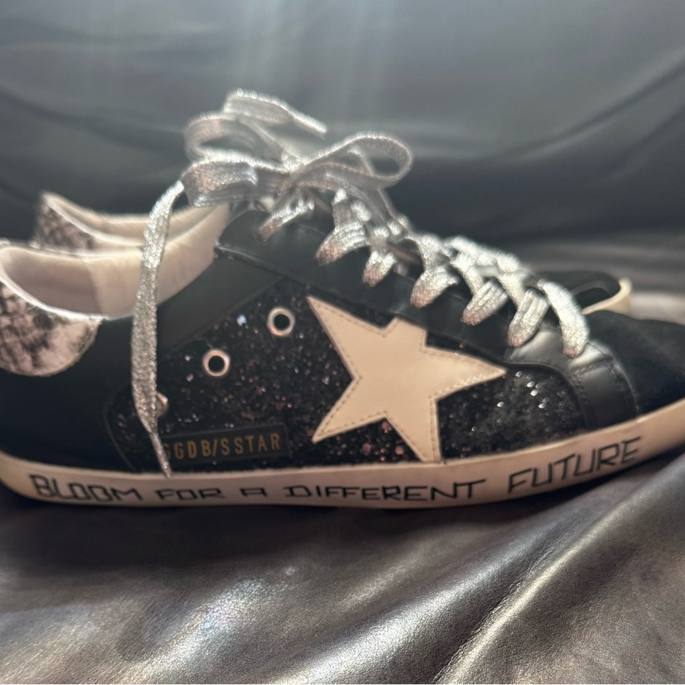 Golden Goose Black and Silver Superstar Sneakers Men Women size 42 (US size W12)